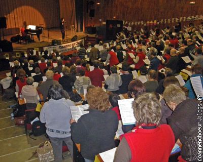 Le grand choeur de 331 voix